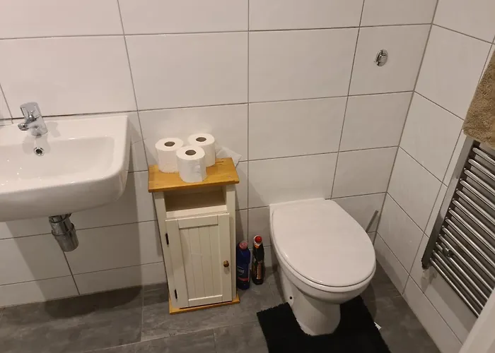 公寓 Stays, Play Pool,wi-fi,parking,3 Double Beds 布雷得佛